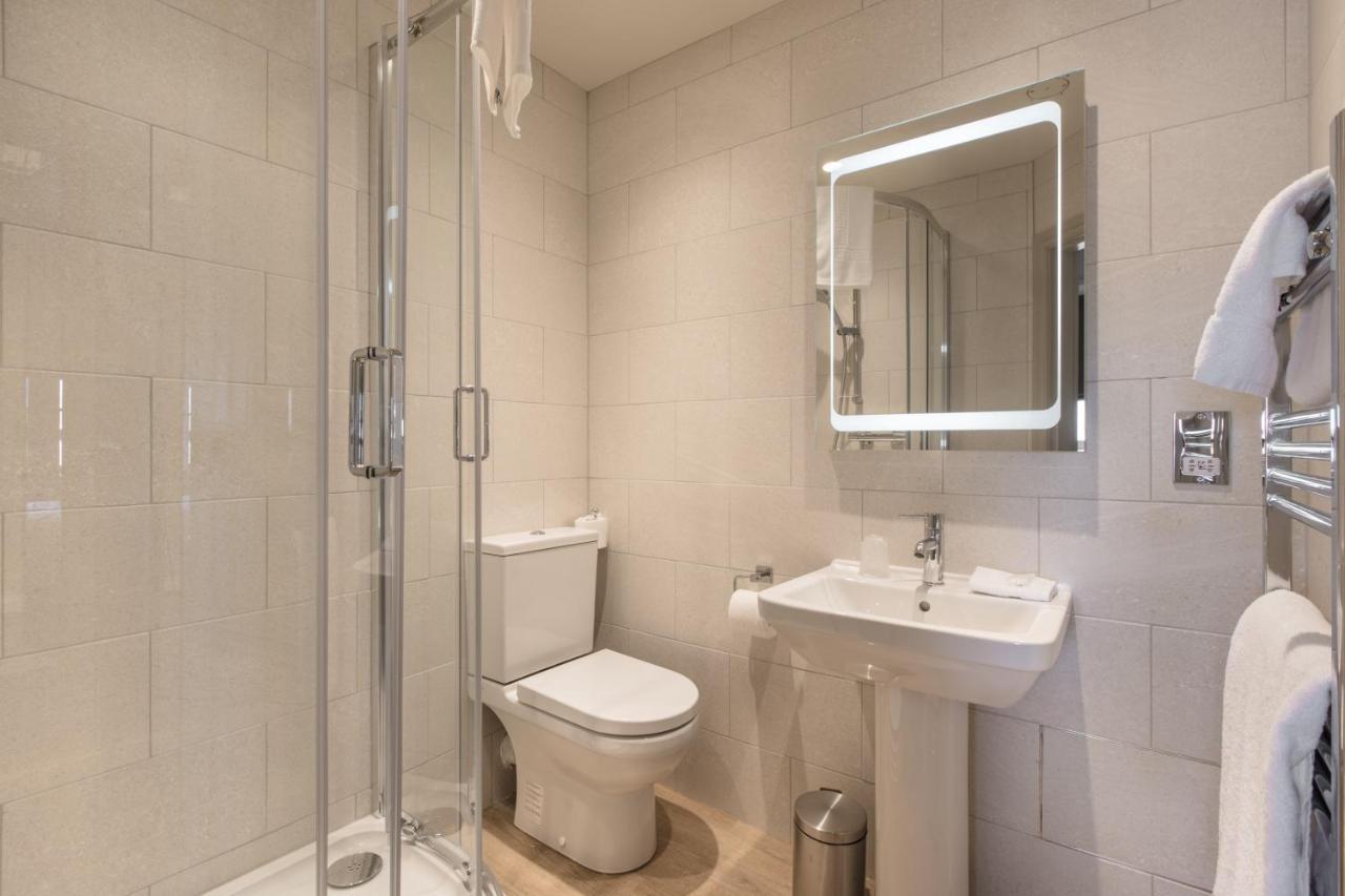 The George Hotel Каслтаун Экстерьер фото